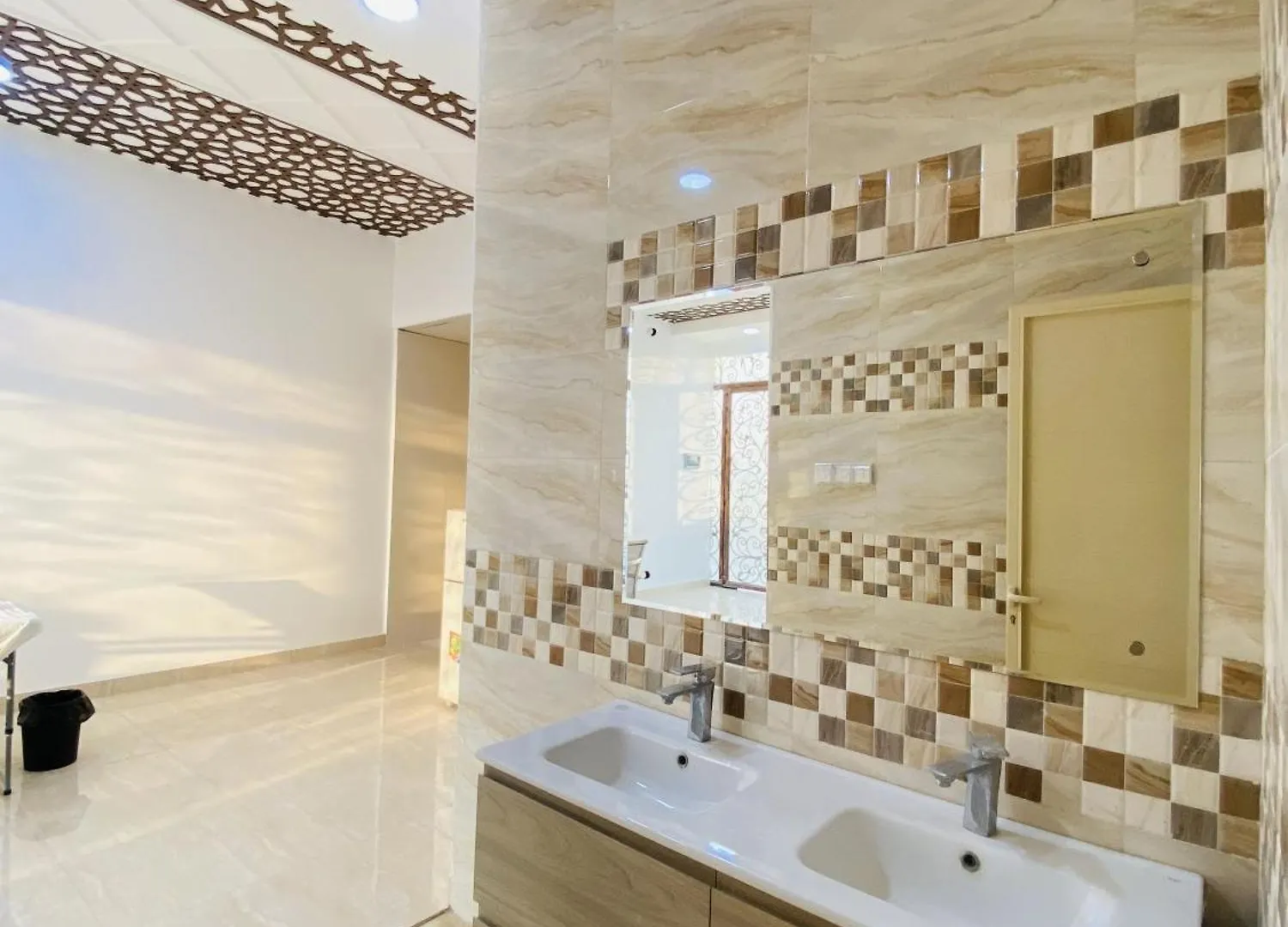 Ek Homes Ras al-Khaimah Värdshus